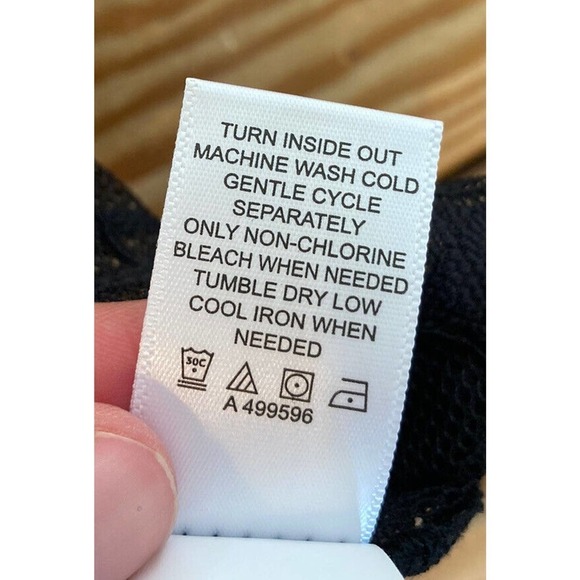 NEW LOGO by Lori Goldstein Star Mesh Lace Top Size Medium Women’s Black - Picture 5 of 8